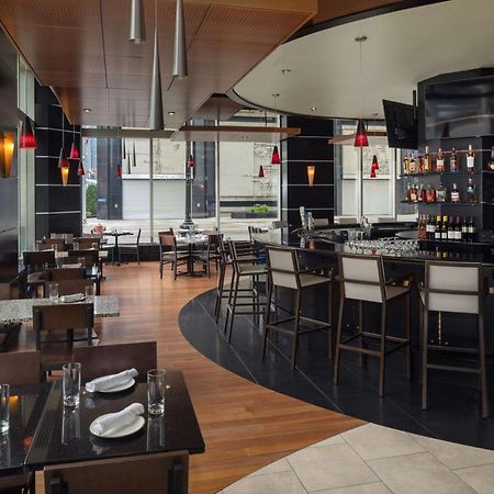 Doubletree Suites By Hilton Hotel Detroit Downtown - Fort Shelby Ngoại thất bức ảnh