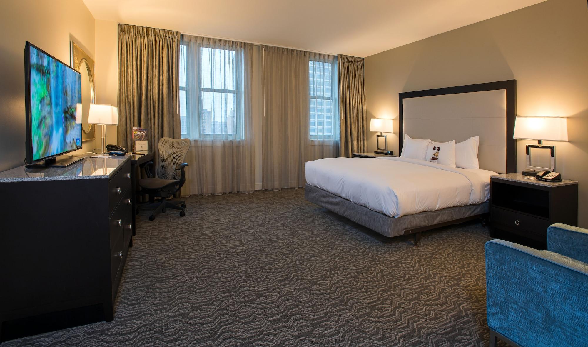 Doubletree Suites By Hilton Hotel Detroit Downtown - Fort Shelby Ngoại thất bức ảnh