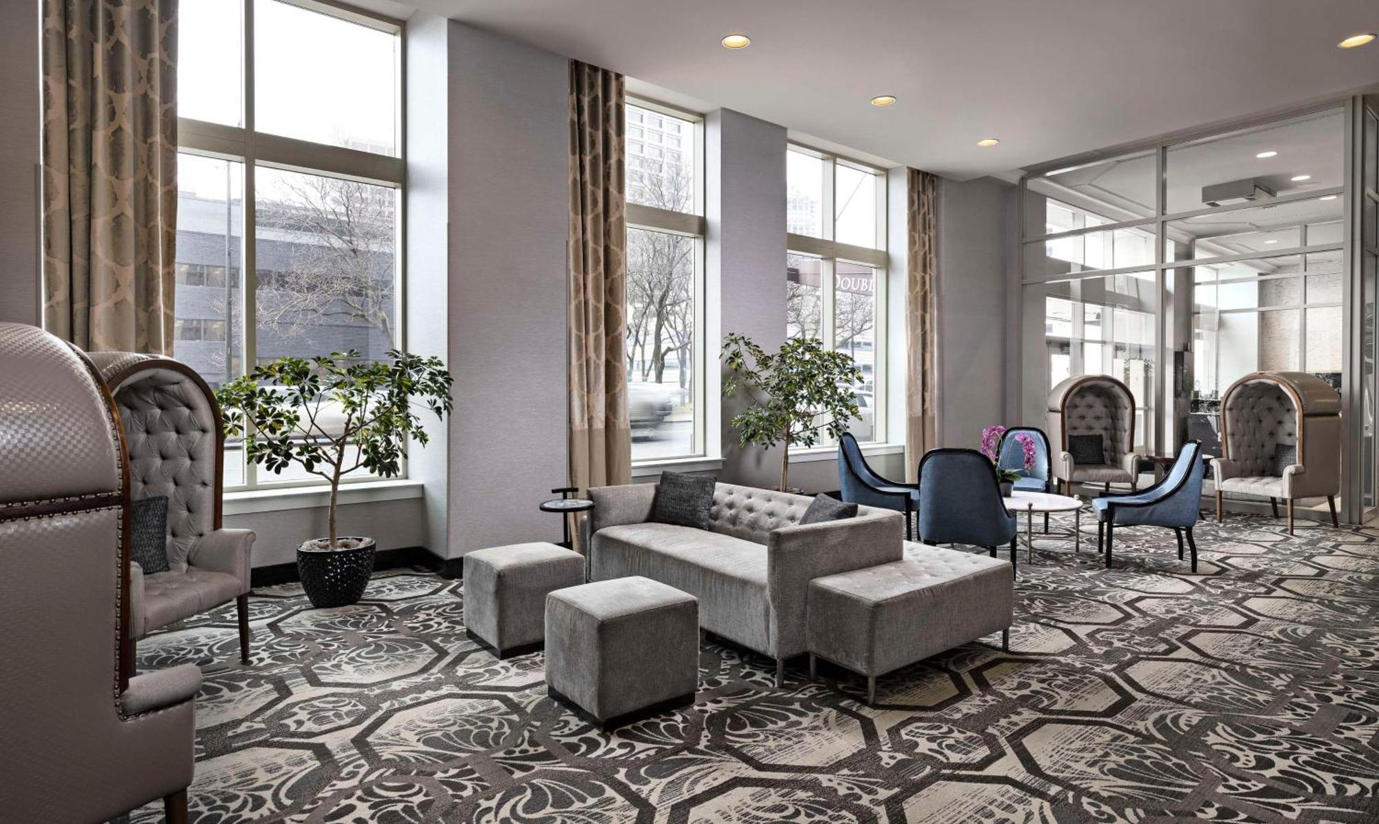 Doubletree Suites By Hilton Hotel Detroit Downtown - Fort Shelby Ngoại thất bức ảnh